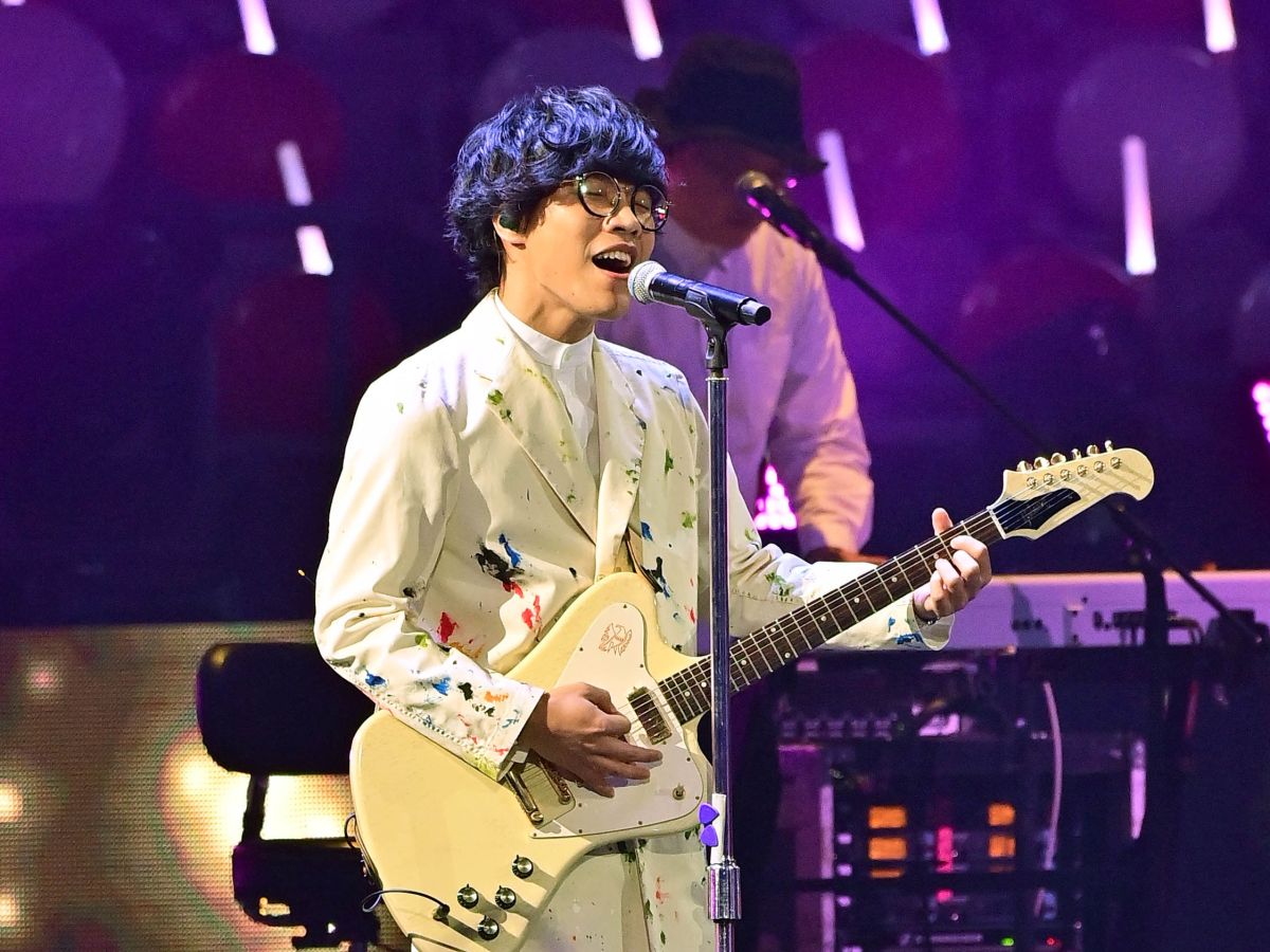 ▲盧廣仲挺醫護。（圖／台視）