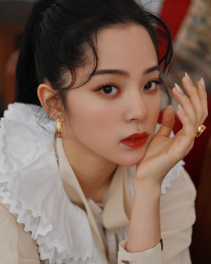 最正星二代是她 長相成熟又甜美