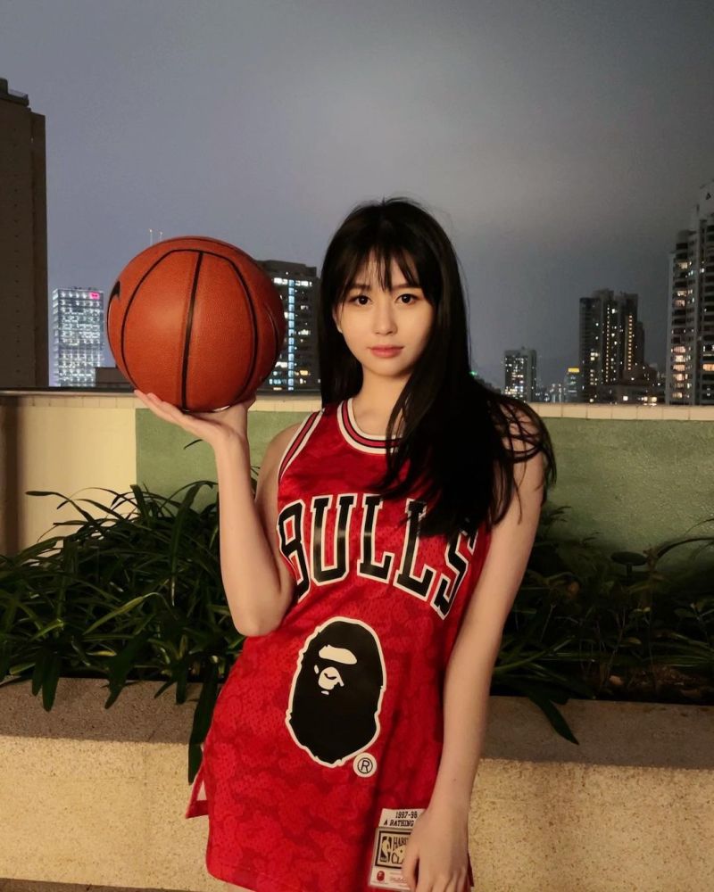 最正星二代是她 長相成熟又甜美