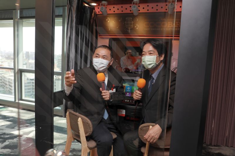 ▲副總統賴清德(右)、新北市長侯友宜(左)參訪位於板橋的Google辦公園區。（圖/新北市政府提供）