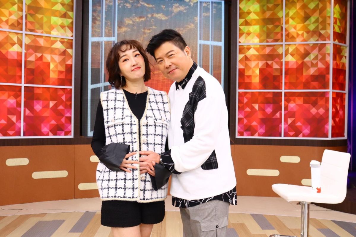 ▲曾國城（右）難評斷雞排妹遭性騷擾事件。（圖／衛視）