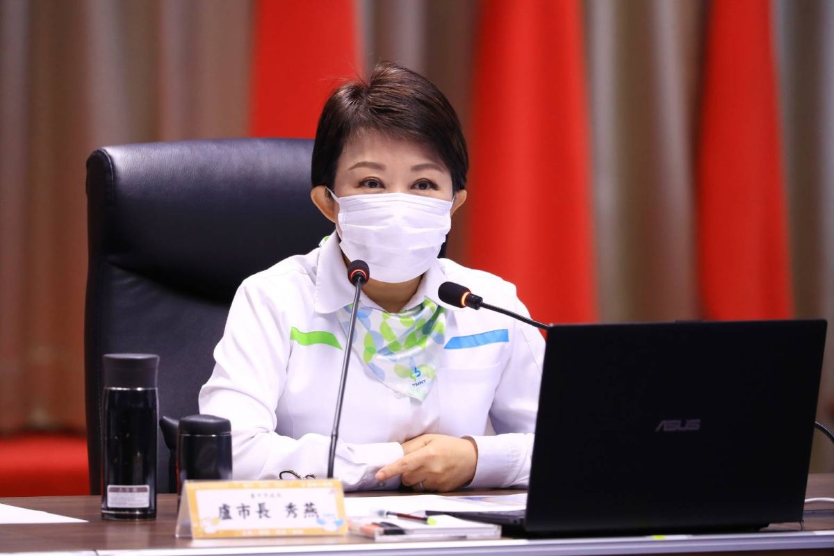 ▲市長盧秀燕召開防疫會議，嚴厲斥責該名女子不顧防疫安全，該名女子檢驗結果為陰性(圖／柳榮俊攝2021.2.5)