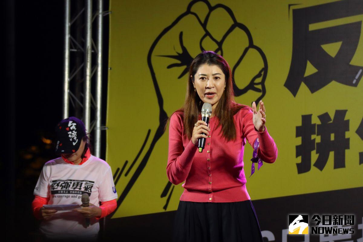 ▲許淑華民調大幅領先民調大幅領先民進黨籍的行政院中部聯合服務中心執行長蔡培慧。（圖／記者鄭婷襄攝）