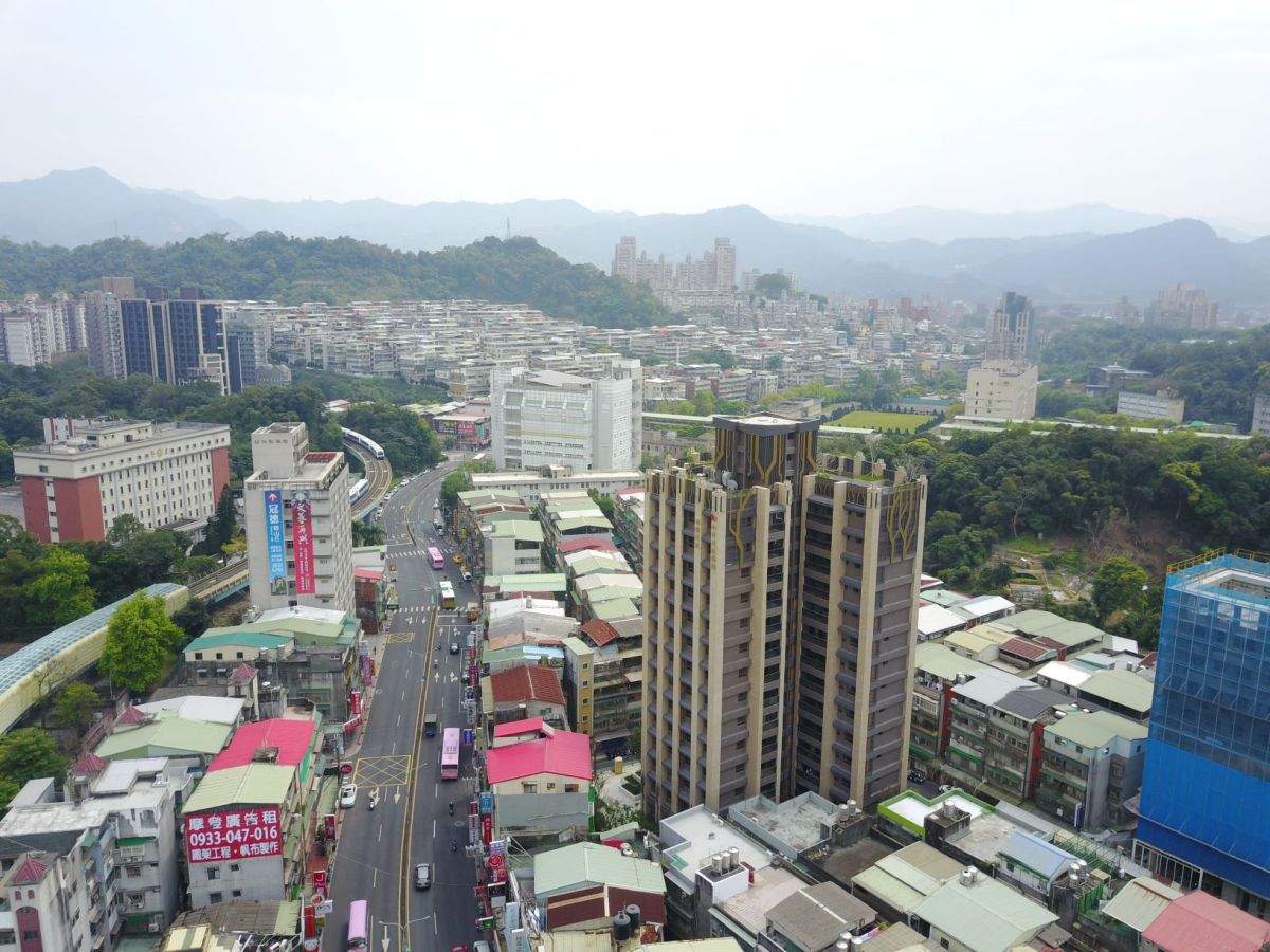 ▲網路盛傳萬芳醫院封院，院方及指揮中心午後都出面澄清，是因為出現確診病患的必要醫療降載。（圖／NOWnews資料照片）