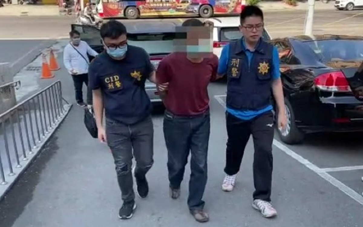 ▲▲ 高雄市鳳山凌晨驚傳槍響，警方將涉嫌持槍行兇的蔡姓男子逮捕歸案。。（圖／記者郭凱杰翻攝）