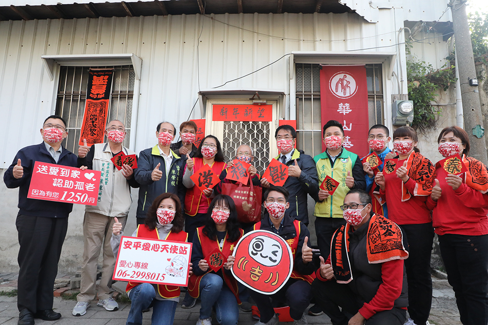 ▲顏姓阿公在愛心團體的幫助下，終於有了屋頂抵擋寒冬過好年（圖／記者林怡孜攝，2021,02,07）