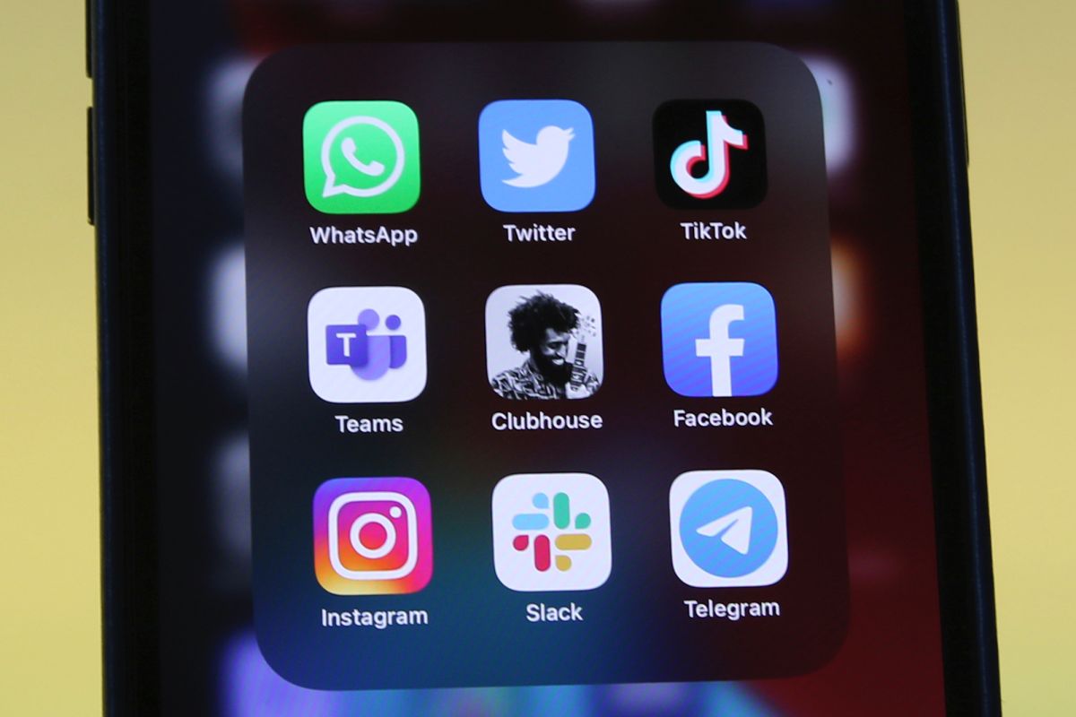 ▲邀請制的語音社群平台「Clubhouse」獨特的經營模式快速在各地爆紅。（圖／美聯社／達志影像）