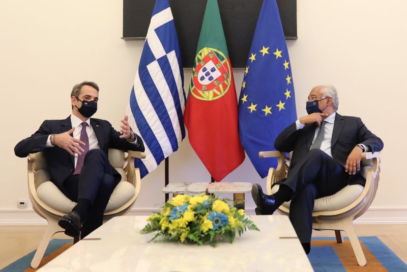希臘總理無視防疫規定聚餐　政府淡化批評聲浪
