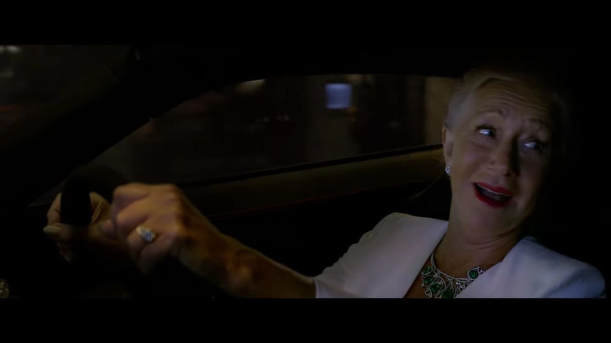 ▲海倫米蘭也玩起開車飄移。（圖／翻攝《玩命關頭9》預告）