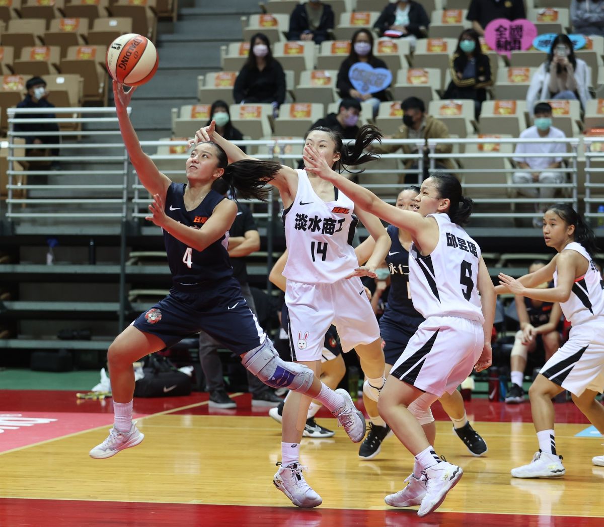 ▲HBL高中籃球聯賽男、女4強將於3月6、7日登場，尋求衛冕的淡水商工是本屆唯一全勝球隊，力拼跨季16連勝連霸。（圖／名衍行銷提供）