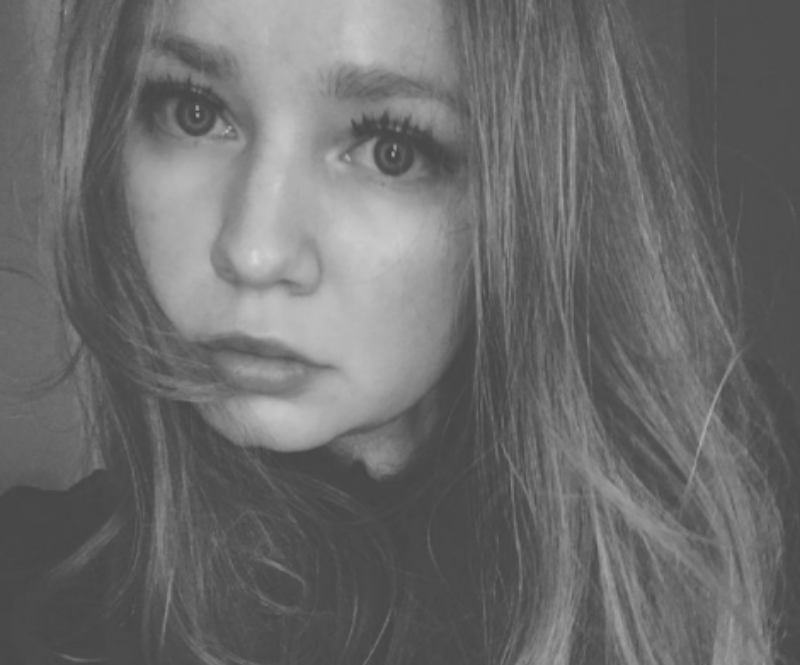 ▲安娜·德爾維的假名媛風波，近年在紐約上流圈引起不小的爭議，甚至吸引Netflix翻拍成影集。（圖／翻攝自IG）