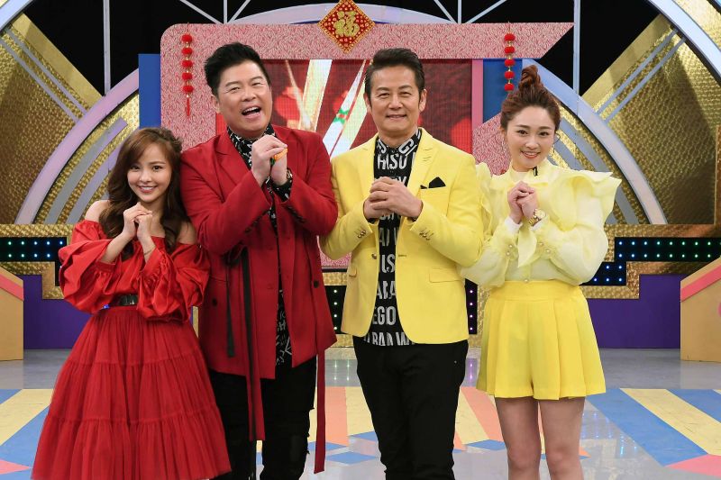 ▲徐凱希(左起)、曾國城、徐乃麟、張文綺燒腦過新年。(圖/華視)