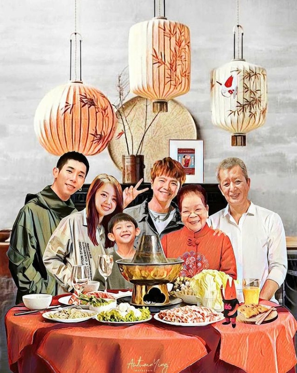 ▲小鬼妹妹曬出全家福照。(圖/小鬼妹妹IG)