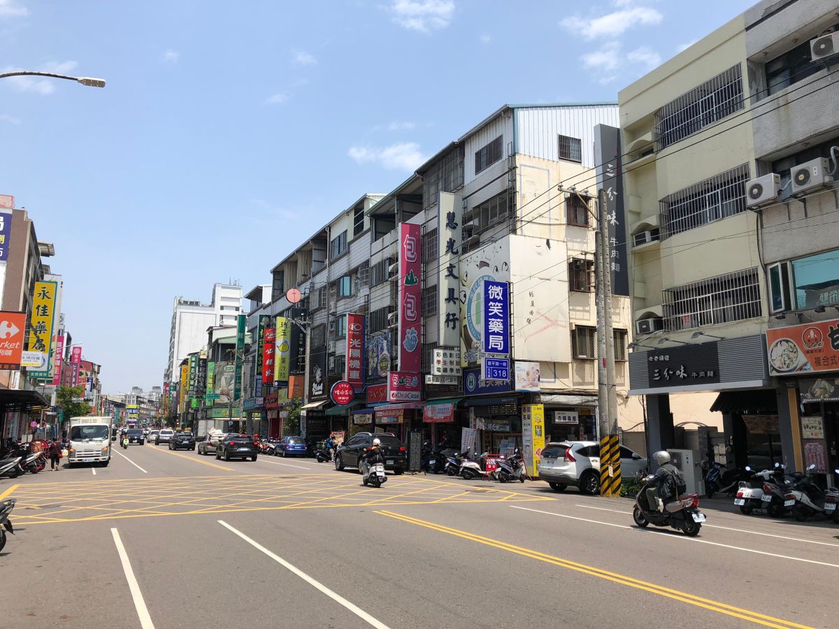 ▲昌平路與北屯路商圈，是北屯少數尚有1字頭的生活圈。（圖／NOWnews資料照片）