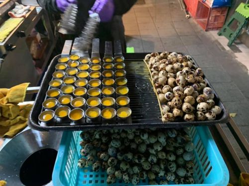 ▲夜市「烤鳥蛋」超賺？反差真相曝光。（示意圖／讀者提供）
