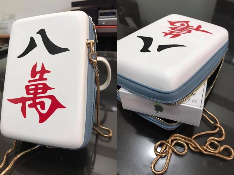 ▲原PO在女友生日的時候,準備了一個「八萬包包」送給對方當生日禮物,畫面曝光全笑翻。(合成圖/翻攝自臉書《爆廢公社二館》)