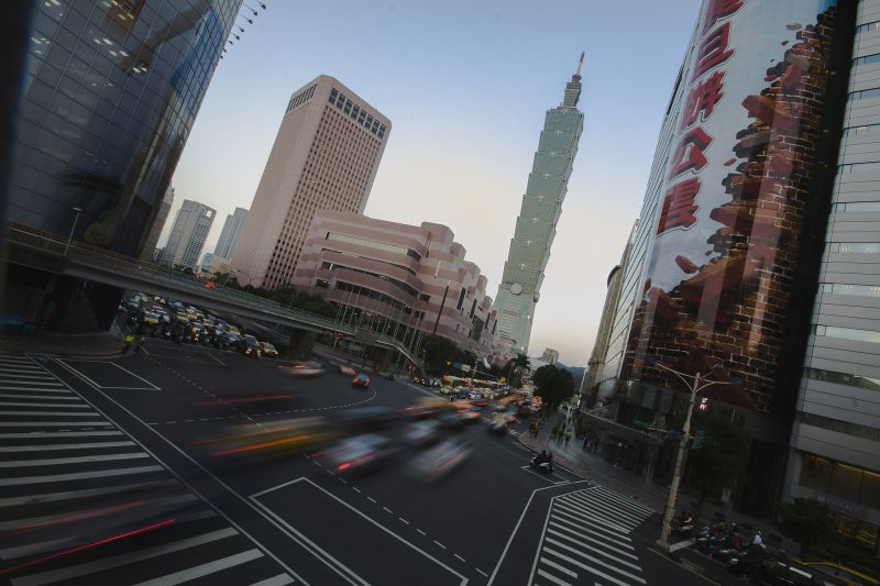 ▲網友透露，一位來自日本京都的同事稱讚：「能在台灣這種交通環境開車」很厲害。（圖翻攝自pixabay）