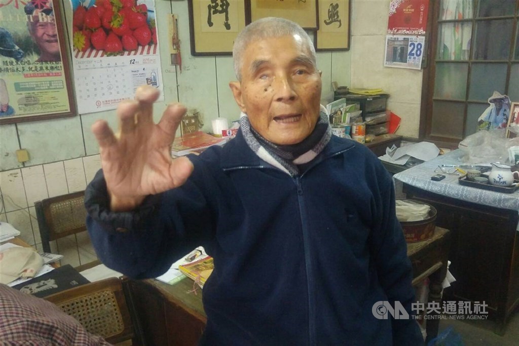 ▲國策顧問「崑濱伯」黃崑濱20日下午在住家過世，享耆壽92歲。（中央社檔案照片）