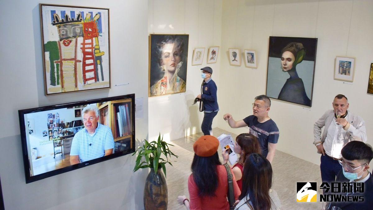 ▲當柏林遇見台北國際交流展即日起在高雄臻藝術展出。（圖／記者陳美嘉攝，2021.02.20）