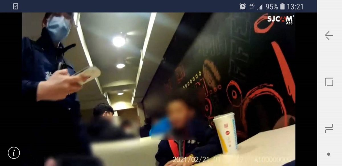 ▲11歲男童負氣離家麥當勞過夜，員警協助尋回(圖/記者鄧力軍翻攝 )