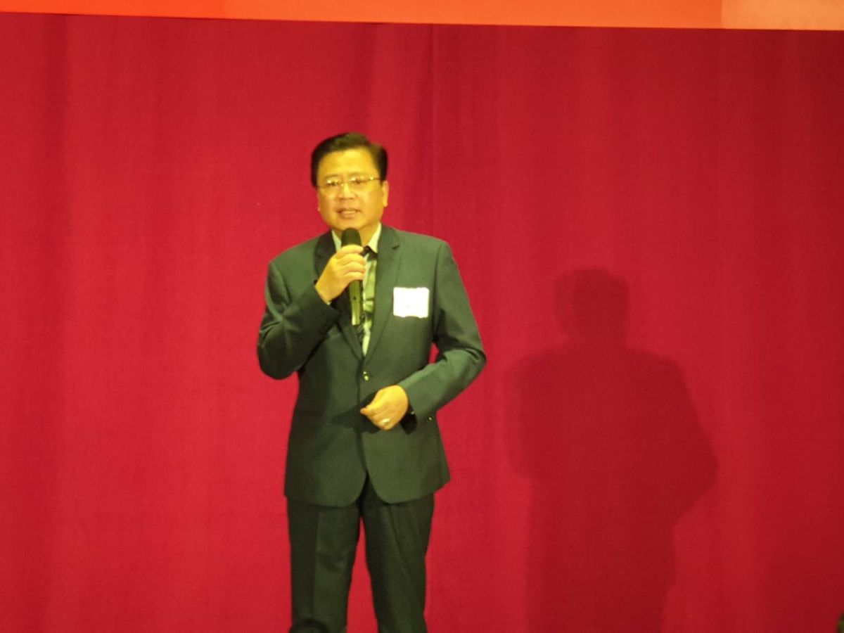 ▲全國商業總會新任理事長許舒博日前上任，今（25）日全新服務團隊亮相，邀請產官學各界菁英，組成「諮詢顧問」、「產業顧問」、「會務顧問」三大顧問團。(圖／記者許家禎攝)