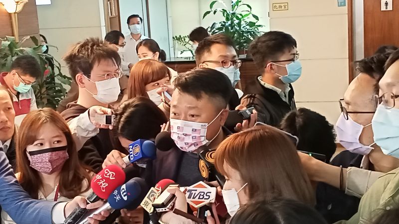 ▲國民黨組發會主委李哲華25日對「藍白合」表示,選舉是政黨競爭的關係,但公共議題的討論是可以合作的,這應該是不同層次的問題。