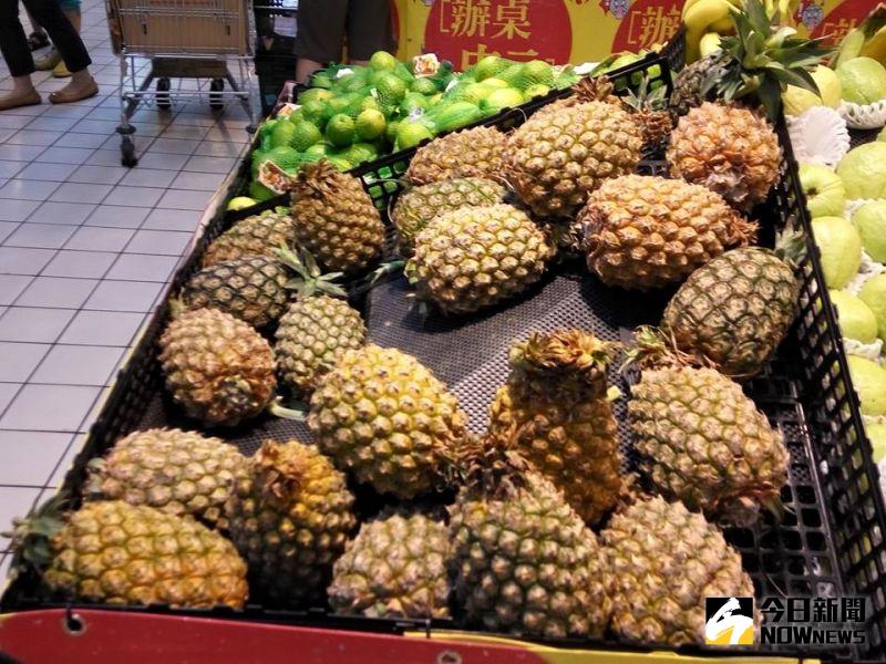 ▲中國國台辦宣布,台灣銷往中國的鳳梨因為查出含有介殼蟲,將從3月開始禁止台灣鳳梨進口。(資料照/記者呂炯昌攝)