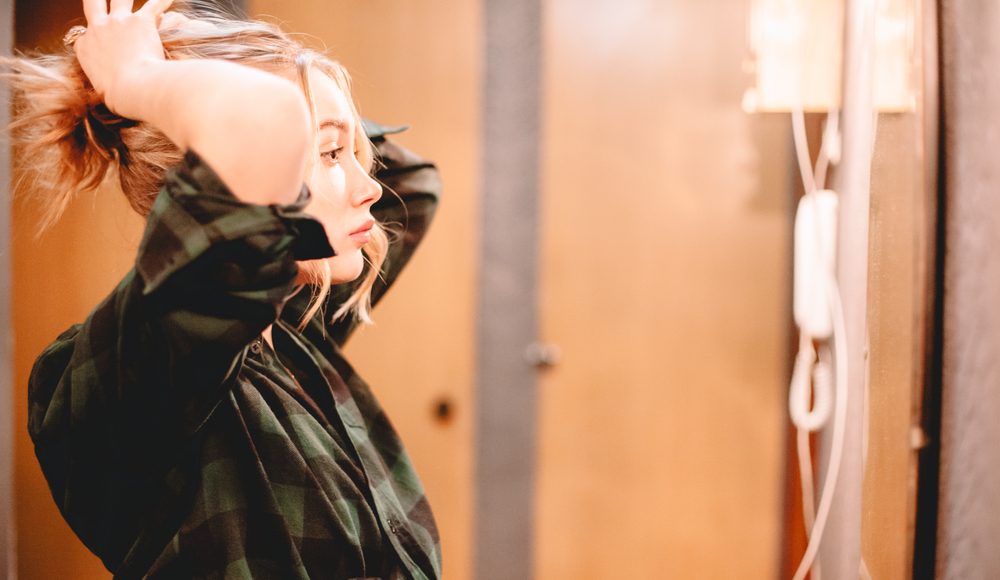  ▲捧在手心的呵護，就是富可敵國也買不到。（圖／Shutterstock）