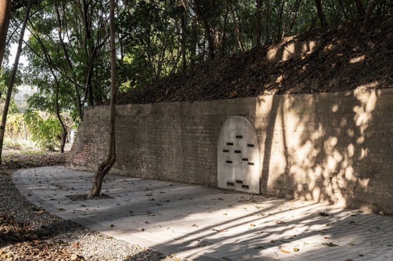 ▲The repaired wall of a small air-raid shelter (Courtesy of Yi-Hsien Lee 李易暹）