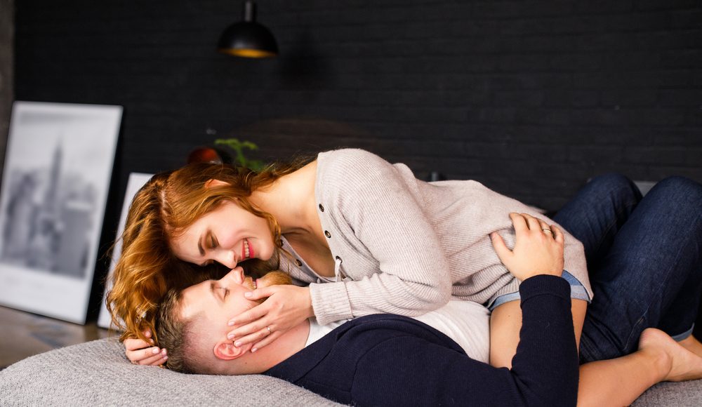 ▲白袍下的性感靈魂。（圖／shutterstock）