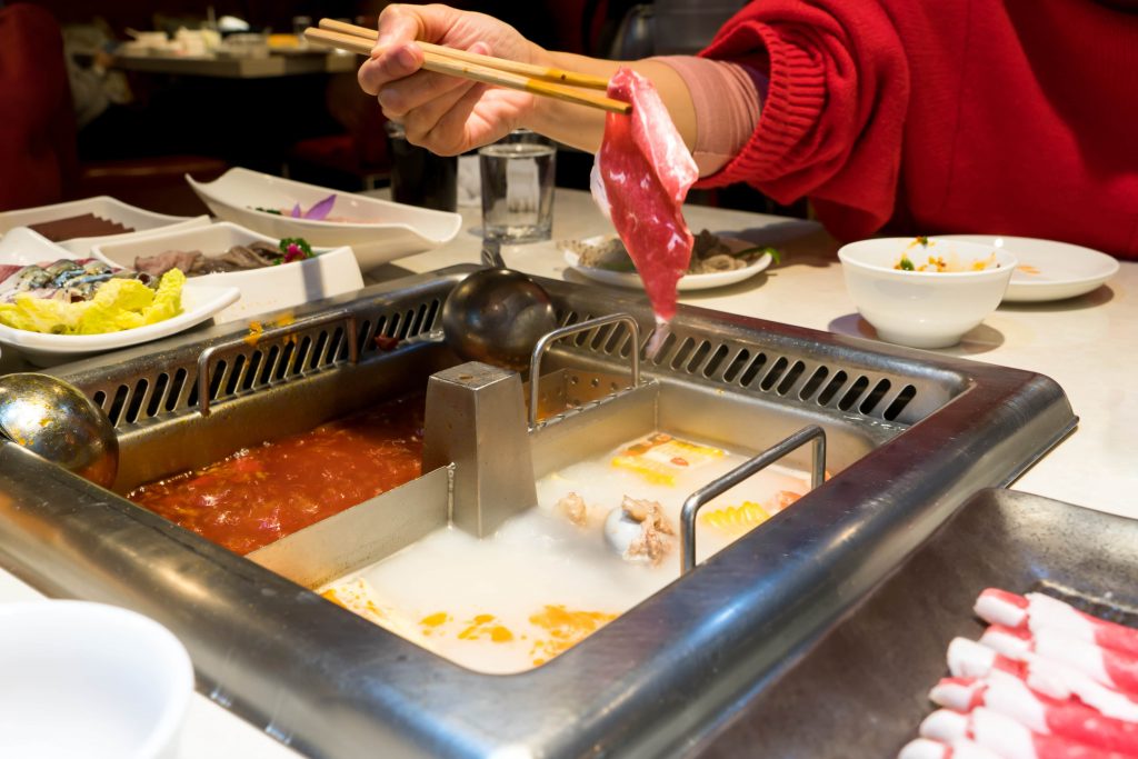 ▲想靠吃火鍋減重，有6大原則、4大地雷要注意。（圖／Shutterstock）
