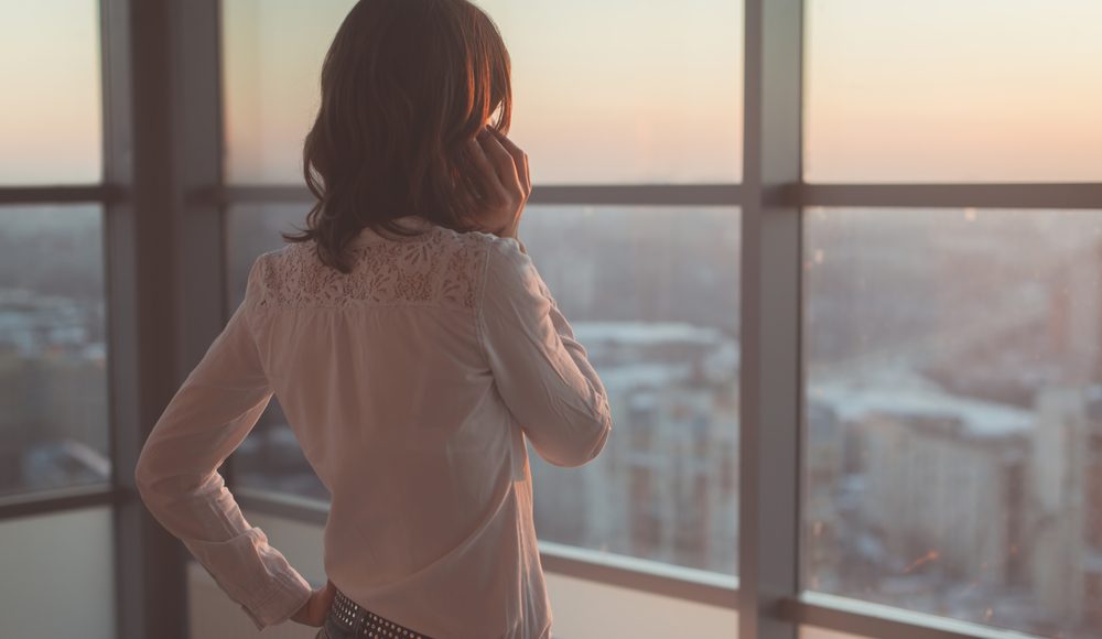  ▲一名女網友上網抱怨，老闆是老公主、同事有中二病，年後想離職，好奇問大眾離職原因。（示意圖，非當事人／Shutterstock）