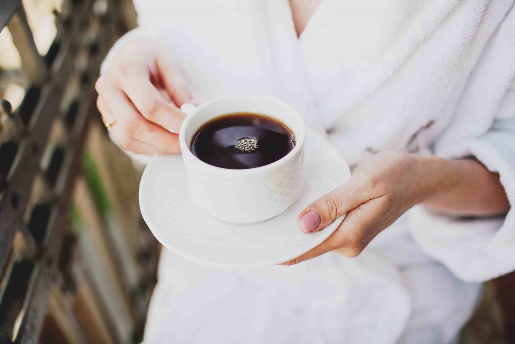 ▲原味黑咖啡可幫助消水腫。（圖／Shutterstock）