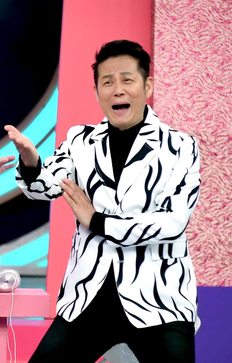 ▲徐乃麟避嫌性騷擾。(圖/華視)