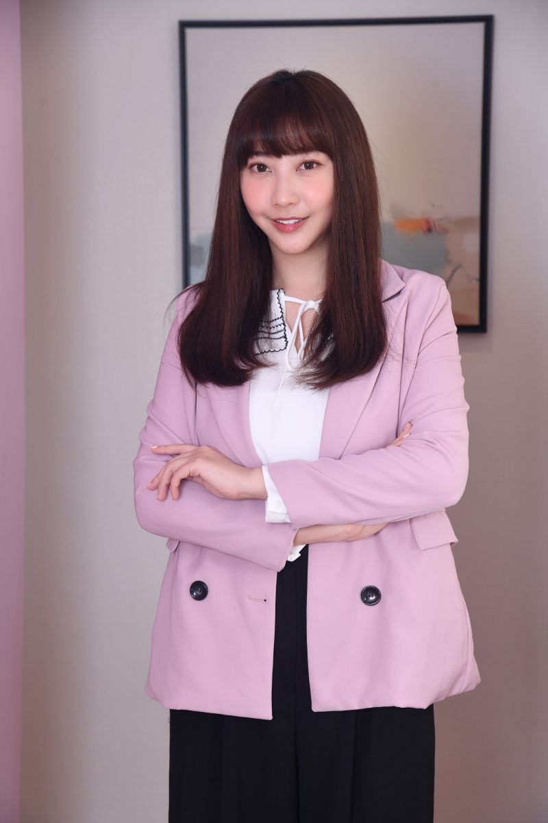 【專訪】斜槓女星成行銷女王!跨界3副業月入6位數:還有時間錄影、拍戲