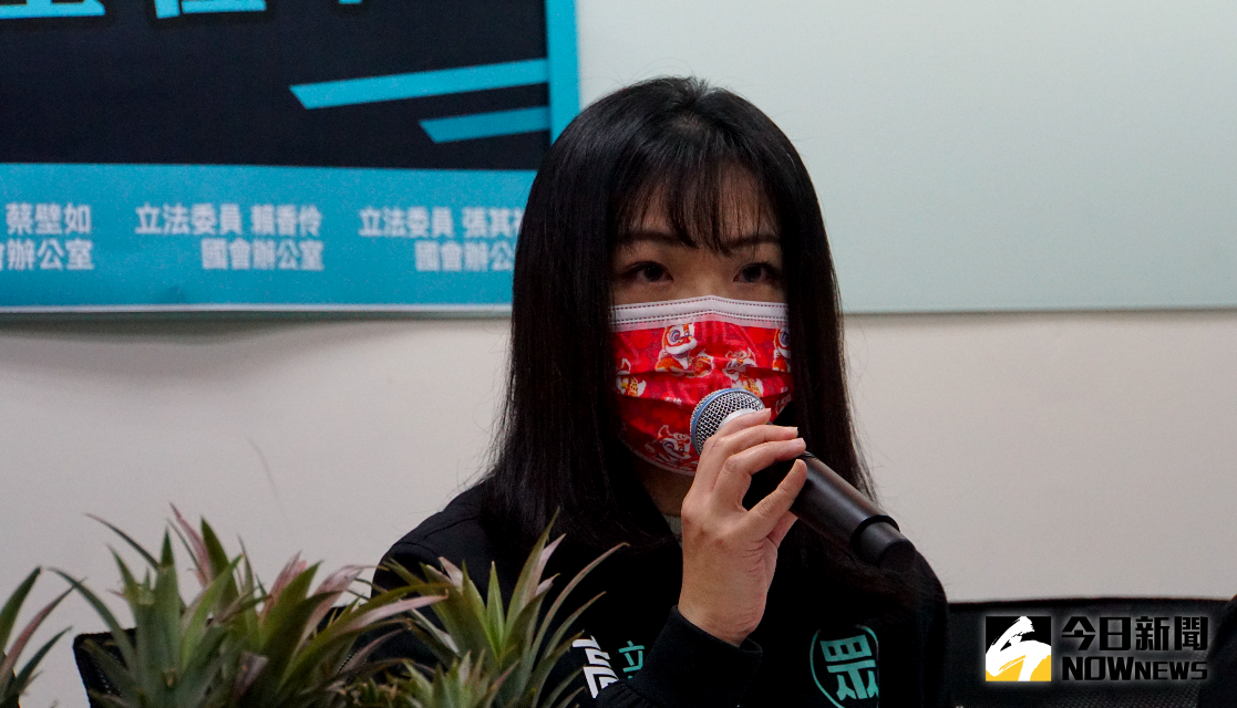 ▲民眾黨立委高虹安表示，自己是按照黨內規範推舉人選，絕無「喬人士」的狀況，也認為放話人士是要刻意營造黨內內鬥的樣子。（圖／記者呂炯昌攝，2021.03.03）