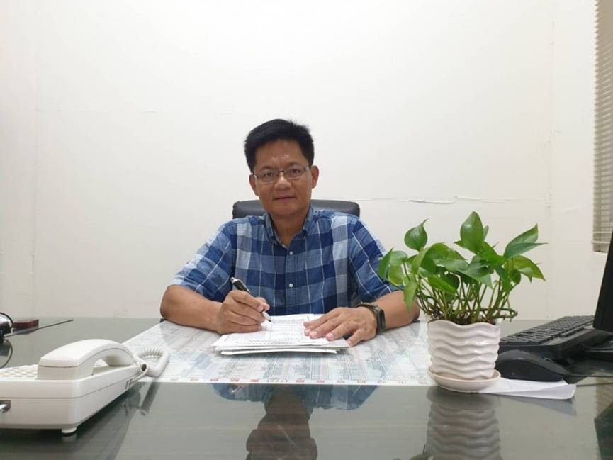 ▲高雄市六龜警分局代理偵查隊隊長許強生排灣族（阿黎門‧甲古戰），代理期間因表現獲肯定，於今（4）日真除六龜分局偵查隊長，成為高雄市第一位原住民籍偵查隊長。(圖／高市警局提供)