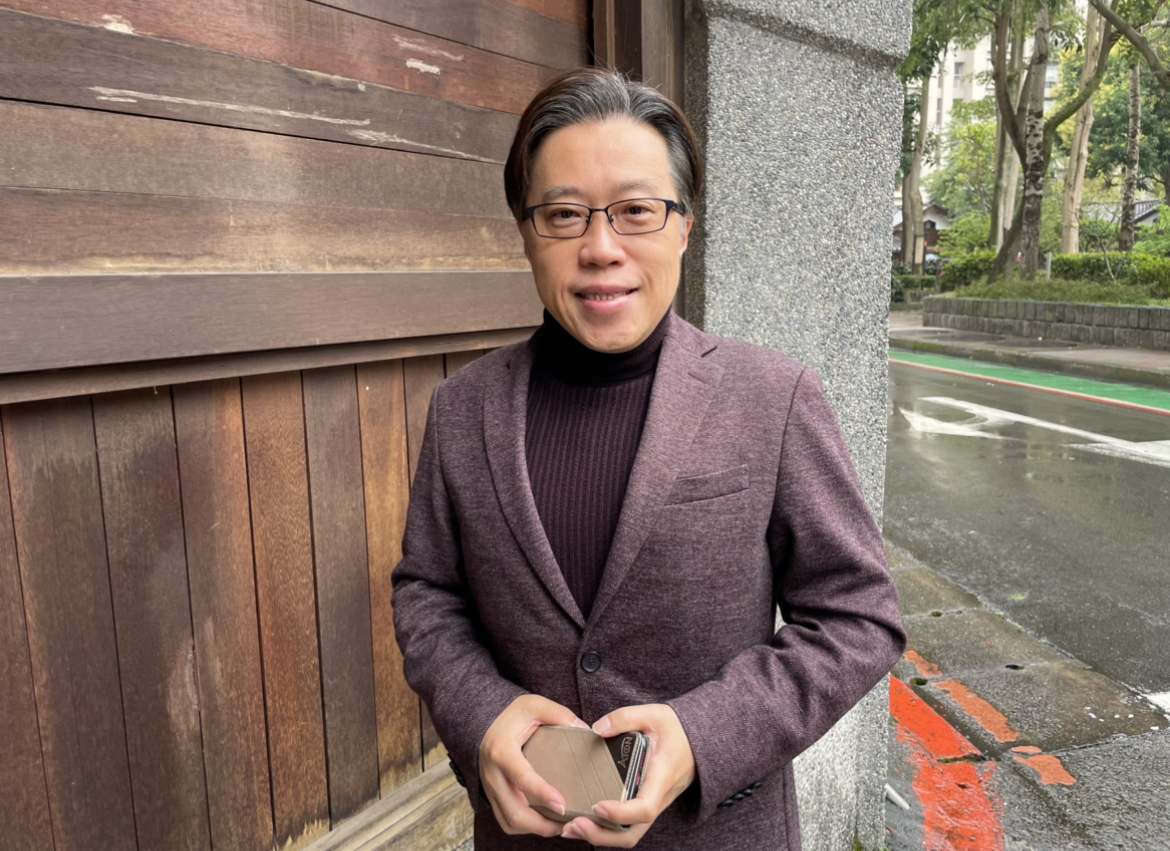 ▲文化大學廣告系專任教授兼系主任鈕則勳認為藻礁公投熱將衝擊民進黨2022年選情。（圖／記者余祥攝，2020.03.04）