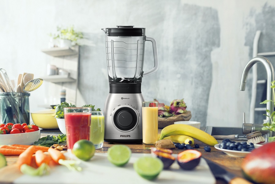 ▲人氣品項飛利浦超活氧調理機HR3556，搭配通路活動加贈鳳梨！（圖／資料照片）