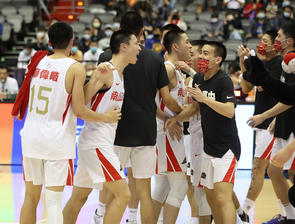 ▲南山上演大逆轉，率先殺進男子組決賽。（圖／名衍行銷提供）