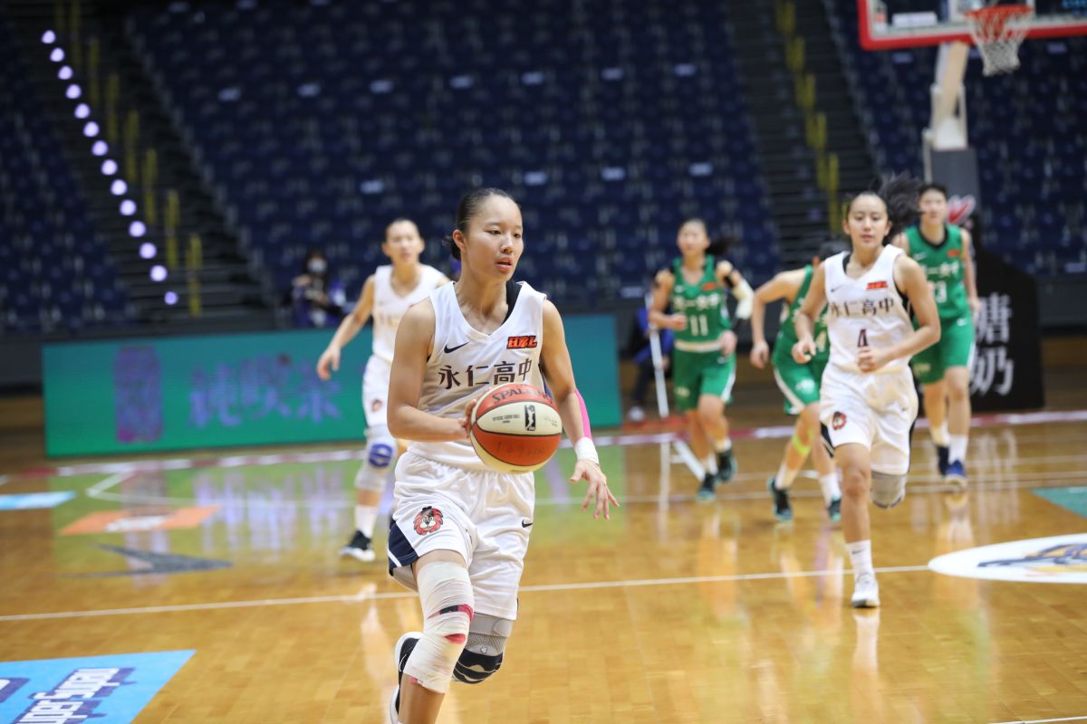 ▲HBL永仁高中邱群琋攻下最高20分，永仁擊敗北一女中，明天將和淡水商工爭冠。（圖／高中體總提供）