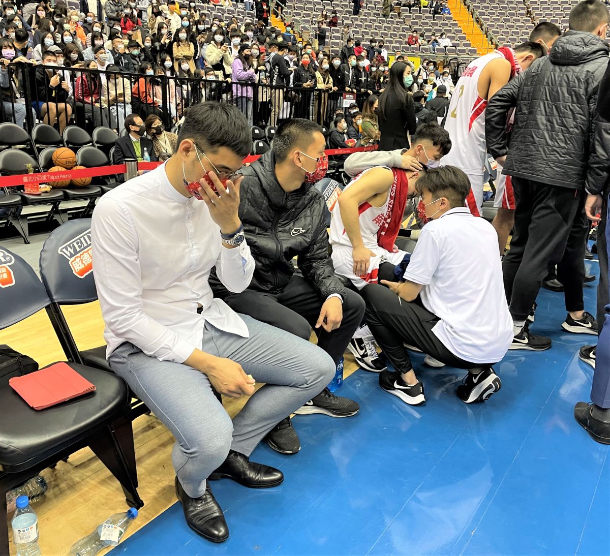 ▲HBL南山高中收下亞軍，主帥許時清賽後落淚。（圖／鍾東穎攝 ,2021.03.07）