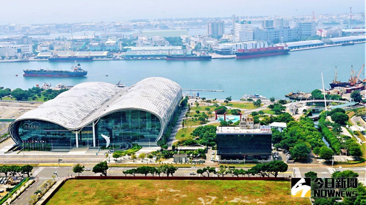 ▲高雄精華地段指標建案，像是亞洲新灣區有國城「定潮」、日系飯店共構宅「和陸寓邸」。（圖／記者陳美嘉攝，2021.03.07）