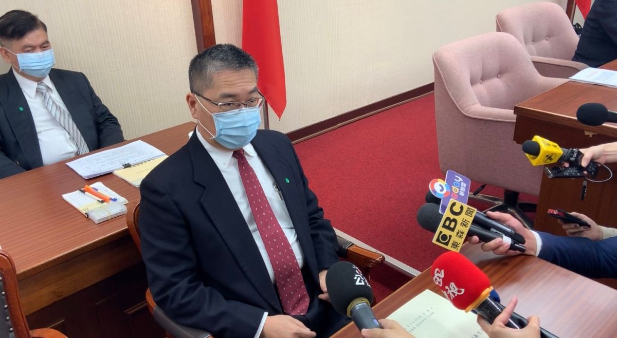 ▲高雄、台南近來治安事件頻傳，媒體問內政部長徐國勇是否會南下坐鎮？徐強調他很常下去開會，只是沒對外說。（圖／記者吳承翰攝，2021.03.11）