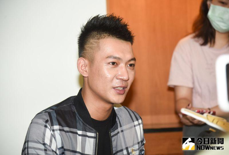 ▲鳳梨推掉百萬業配、通告。(圖/記者陳明安攝)