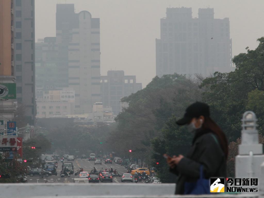 ▲華裔醫師Justin Yang在臉書評論台灣防疫措施，認為台灣的防疫還停留在去年，引發討論。（示意圖／NOWnews資料照）