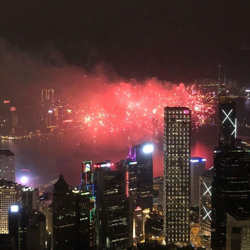 專家認證風水好！關之琳6億豪宅「俯視整個香港龍脈」