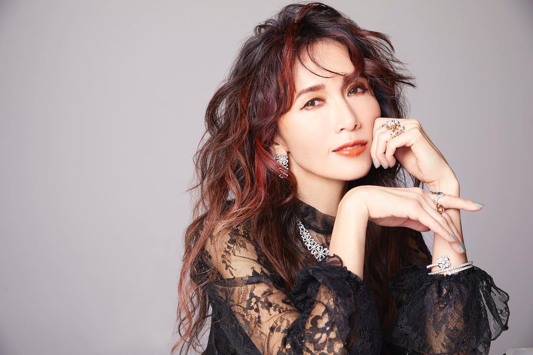 ▲工藤靜香與木村拓哉結婚23年，當年她放下演藝事業，甘心在家相夫教子。（圖／工藤靜香推特）