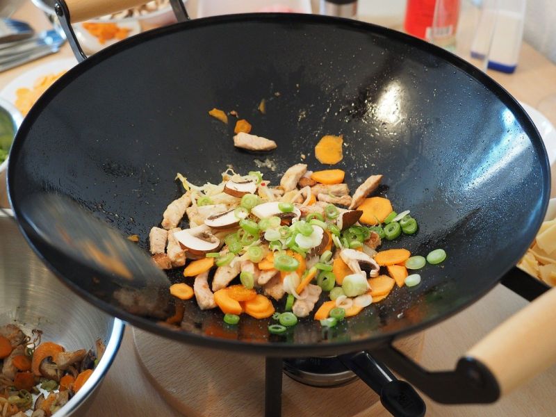▲搜狐美食專欄《小乾倩倩的遊戲的美食》就指出，「3種蔬菜」下鍋炒之前，必須先「汆燙」，並呼籲大家再懶也不能省掉這步驟。（示意圖／取自pixabay）