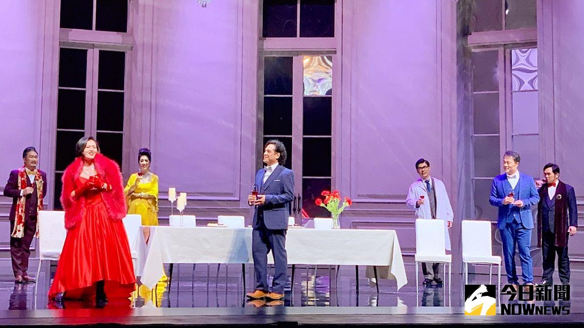 ▲威爾第歌劇「茶花女」的簡單與美麗造就經典。（圖／記者陳美嘉攝，2021.03.16）